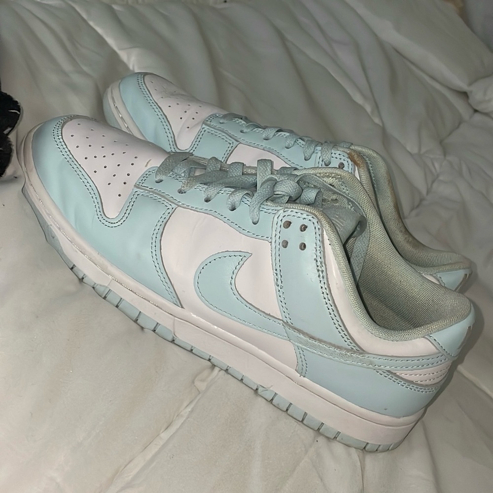 Nike Blue and White Sneakers with Classic Dunk Silhouette